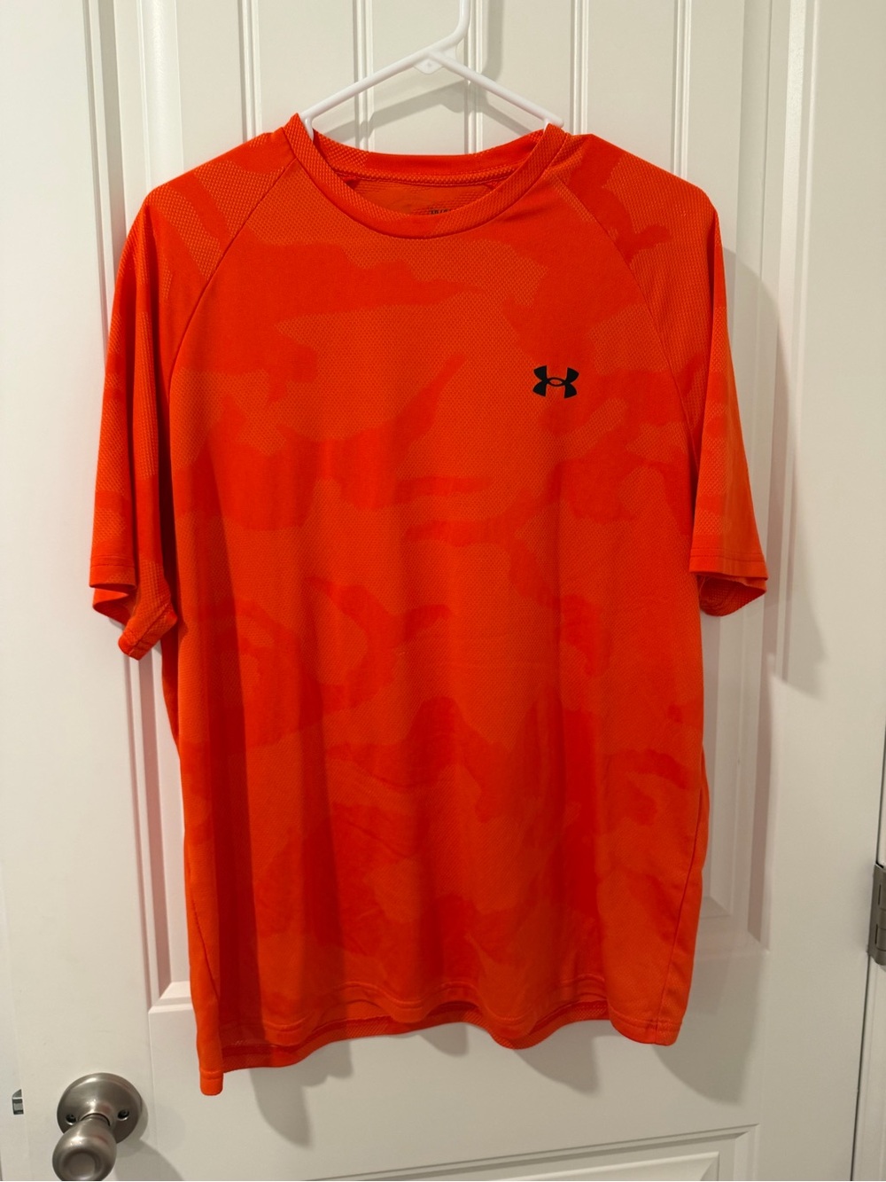 Under Armour Men's Bright Orange Short Sleeve Performance Tee
